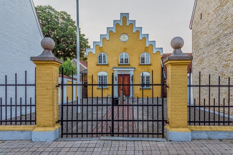 Yellow Masonic Lodge